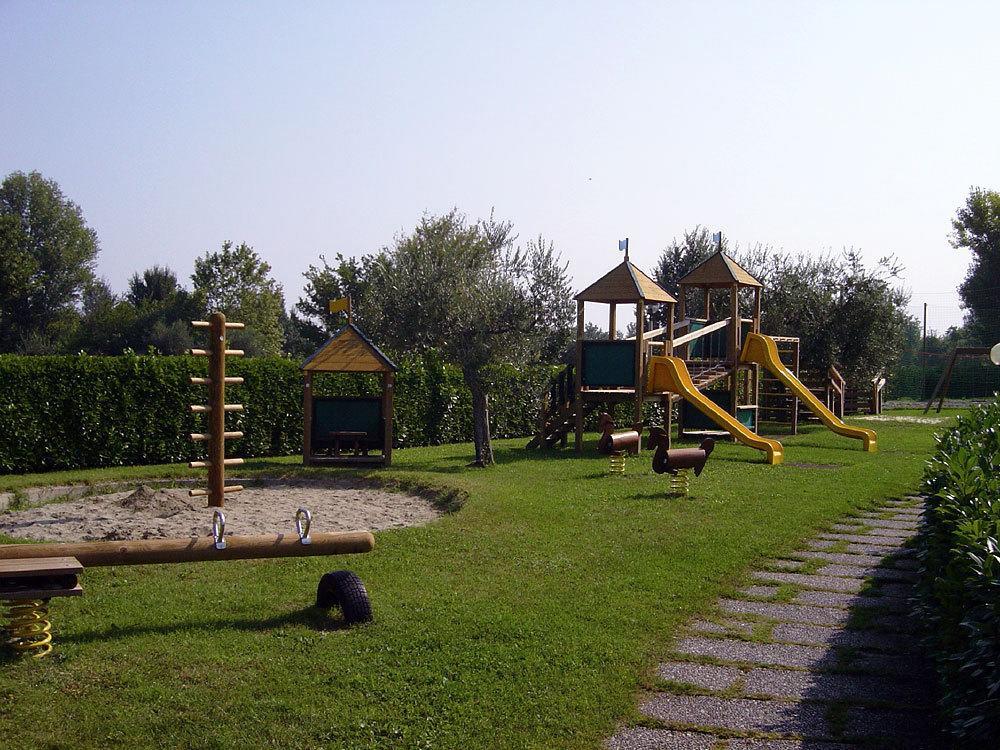Villaggio Barbara Moniga del Garda Екстер'єр фото